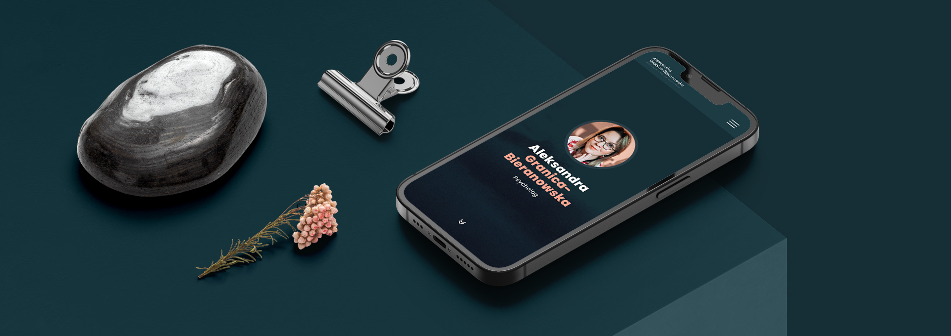 strona internetowa Aleksandra Granica-Bieranowska – one page tło