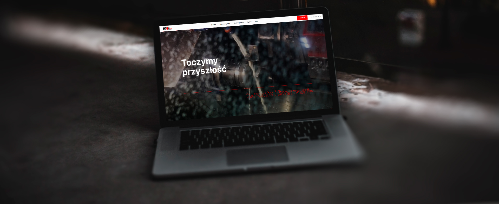 strona internetowa AT4B tło
